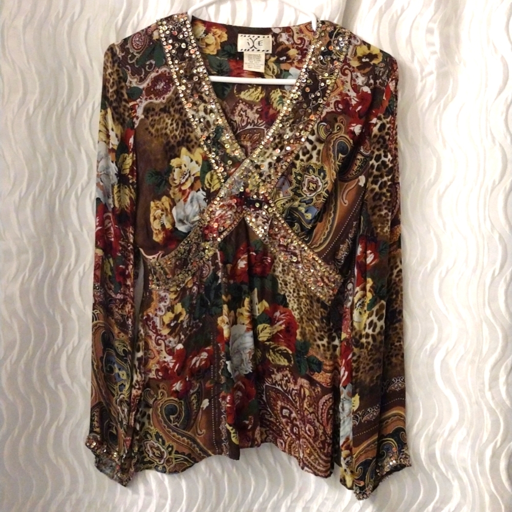 Gypsy IXE Sz S 100% Silk Embellishments Beads Sequence Sparkly Detailed Blouse